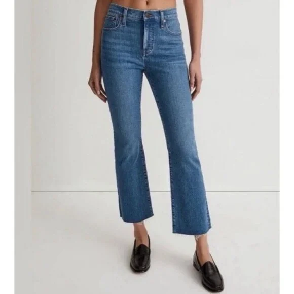 Madewell Women's Sz 29 Mid-Rise Kick Out Jeans Blue Denim - Picture 1 of 10